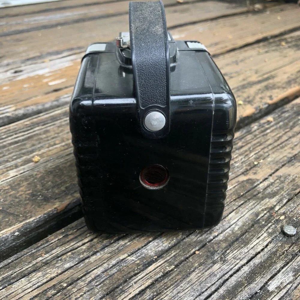 Kodak Brownie Hawkeye Camera Flash Model Black Silver Bakelite Vintage 50s